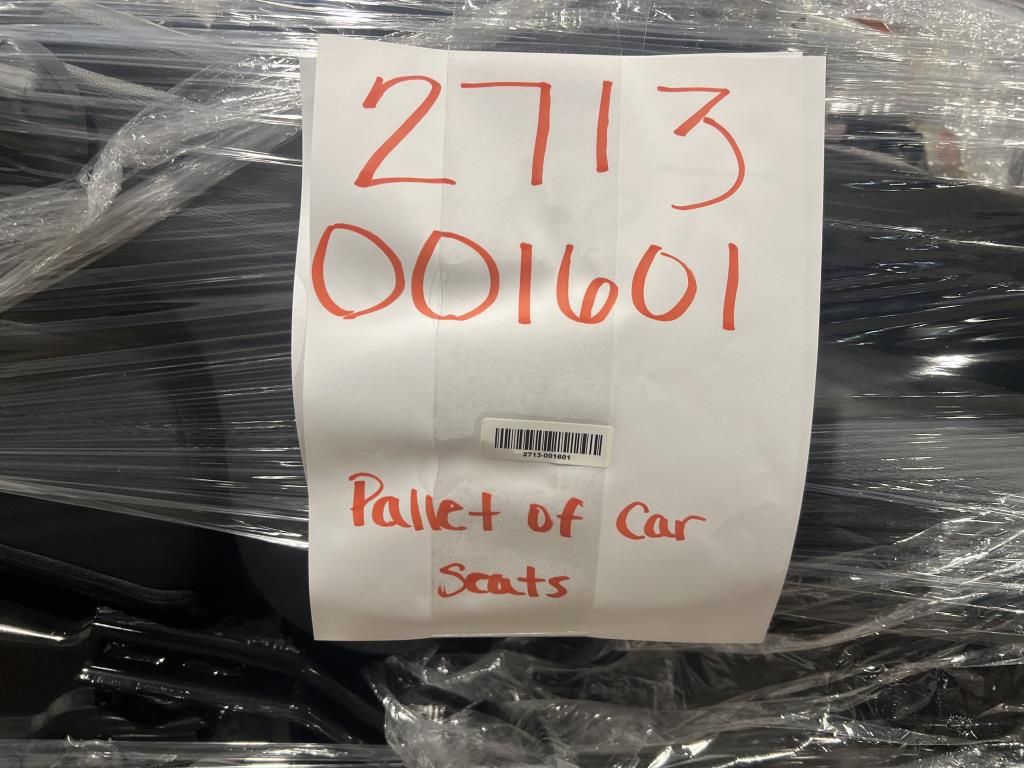 Pallet Of Car Seats - photo 1