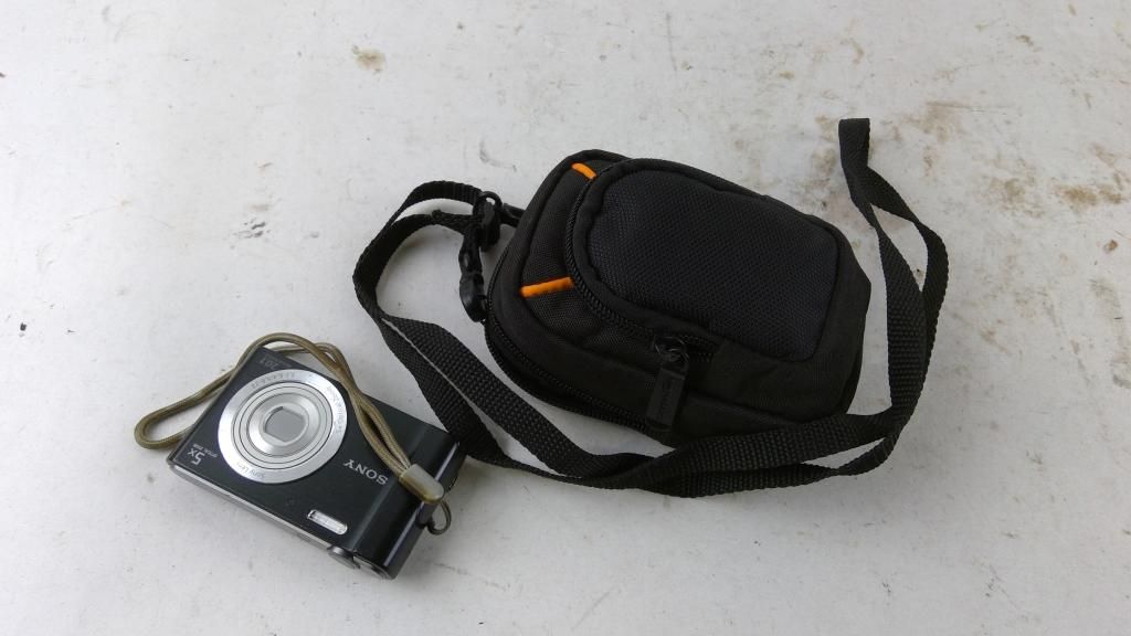 Sony Digital Camera - photo 1