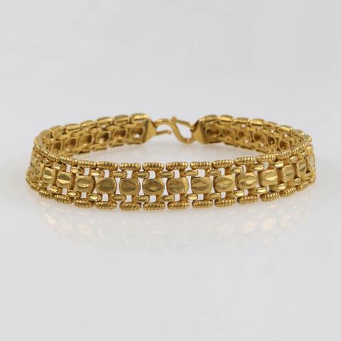 24kt Gold Decorated Link Chain Bracelet- Evaluated By Our Certified Gemologist-AGS/GIA