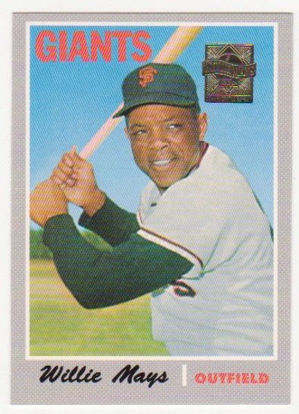 Willie Mays 1970 Topps #600 Commemorative Card - 1997 Topps #24 Insert Card - photo 1