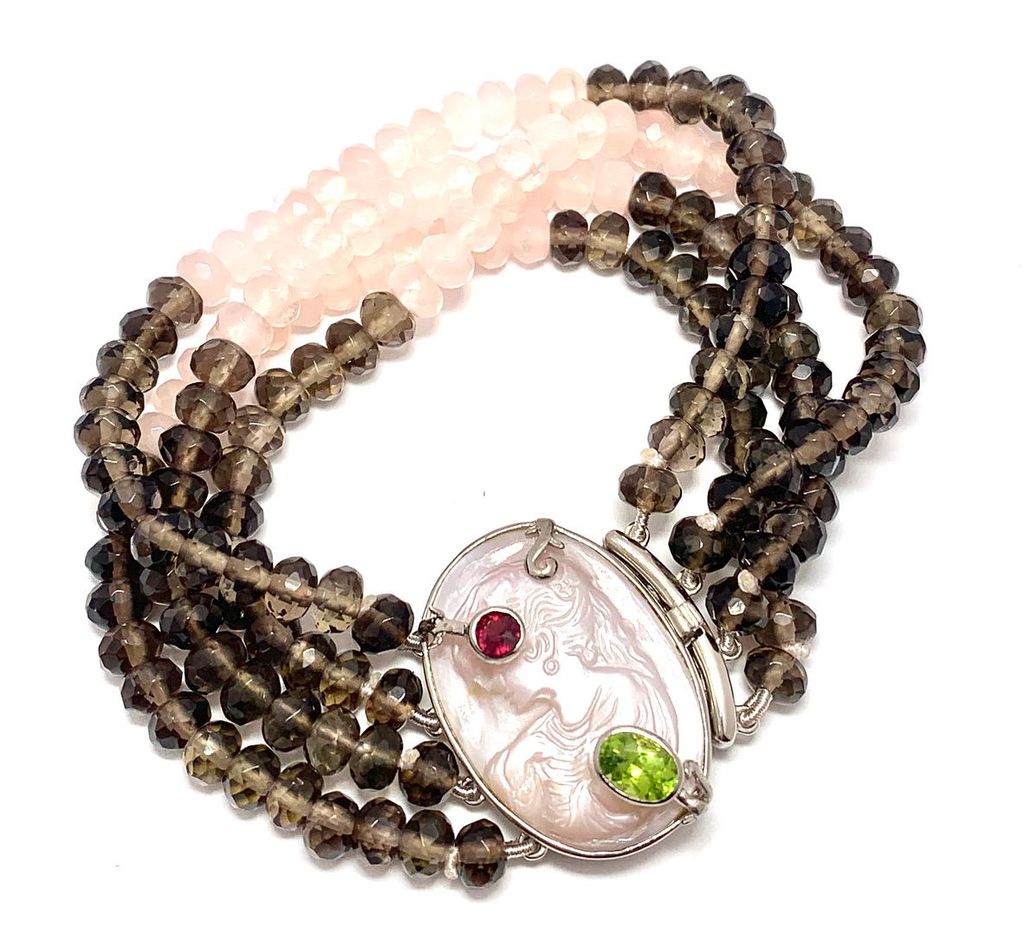 18k Gold & .925 Sterling Silver Genuine Mother Of Pearl Cameo, Genuine Smooky & Rose Quartz, Peridot & Garnet Large Bracelet - photo 1