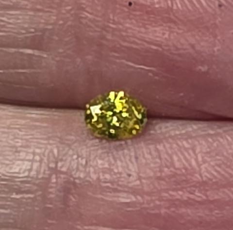 No Reserve .20 ct VS2 Natural Yellow Diamond Oval Cut Loose Gemstone