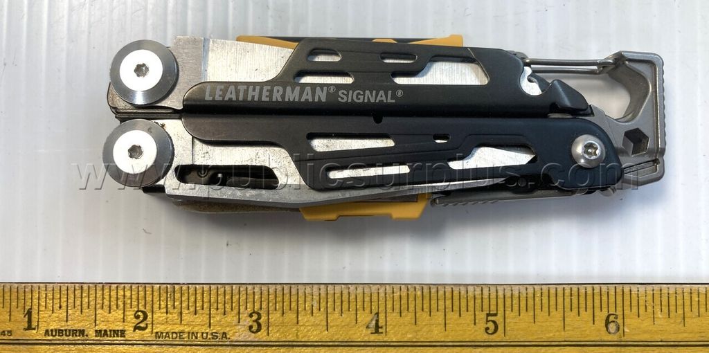 Leatherman Signal - QTY 1 - Shipping $12.00 — photo 1