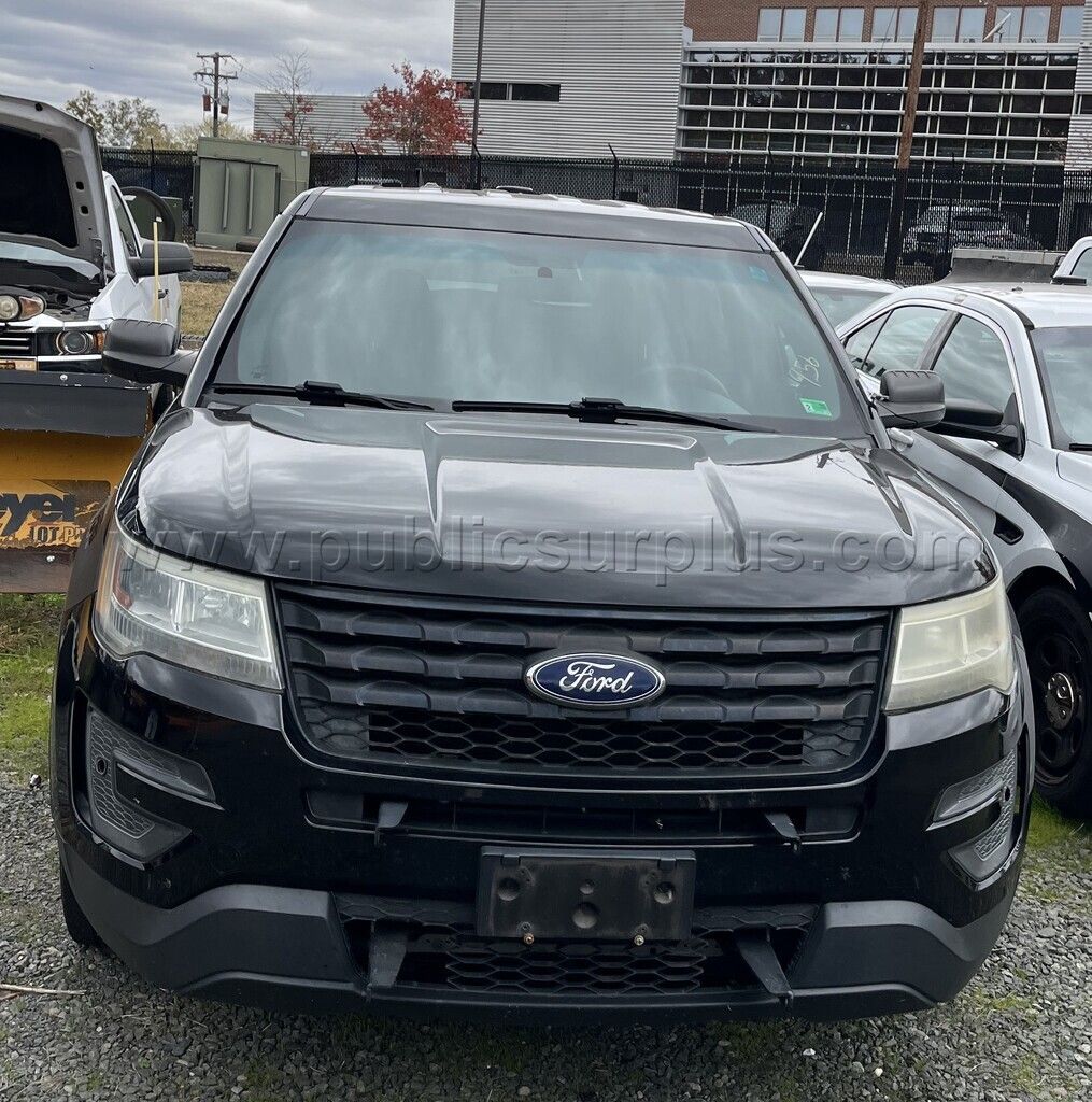 2016 Ford Interceptor SUV — photo 1