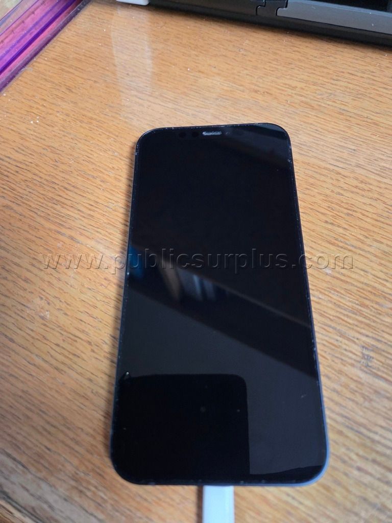 iPhone 12 — photo 1