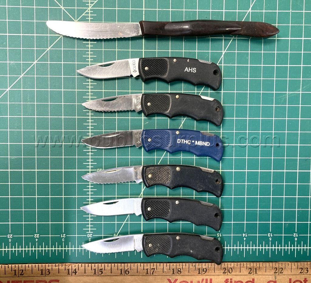 Cutco Knives - QTY 7 - Shipping $12.00 — photo 1