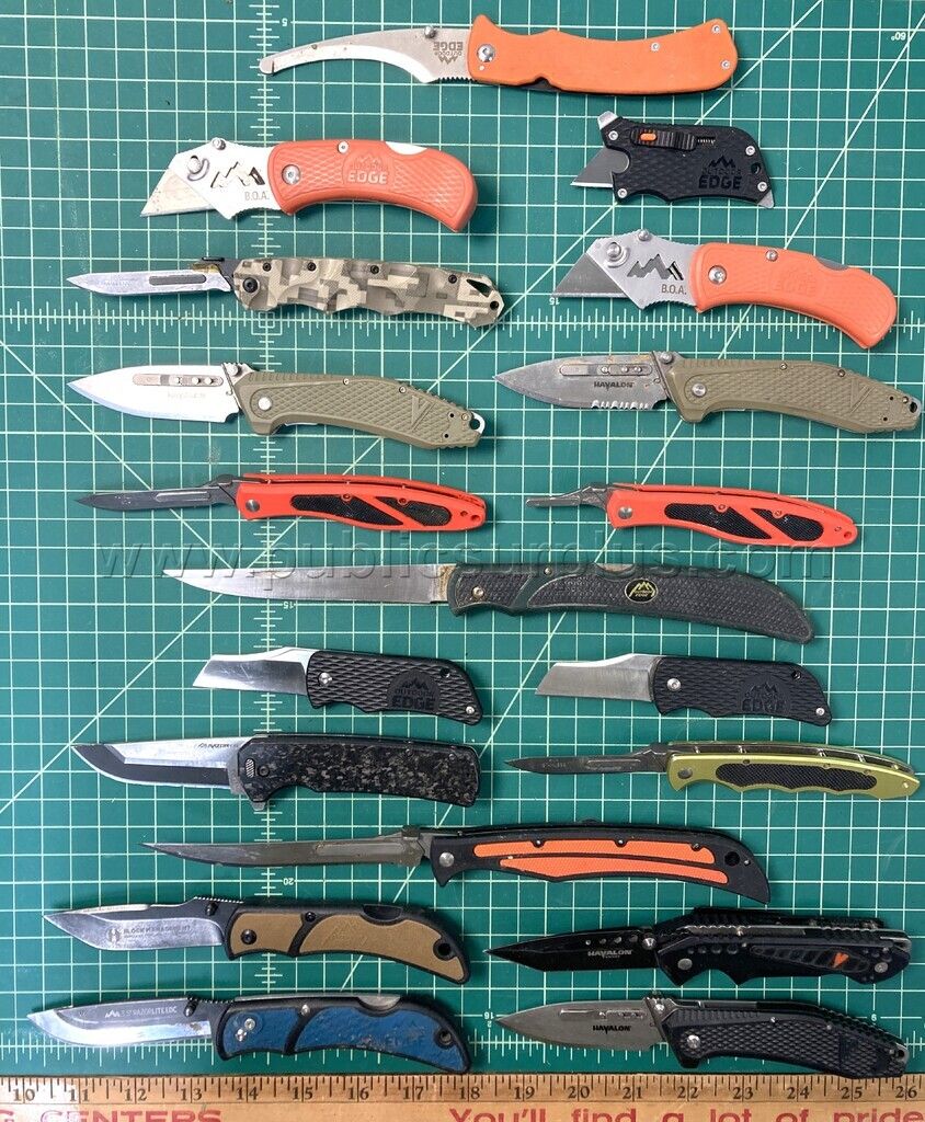 Outdoor Edge Razor & and Havalon Knives - QTY 19- Shipping $12.00 — photo 1