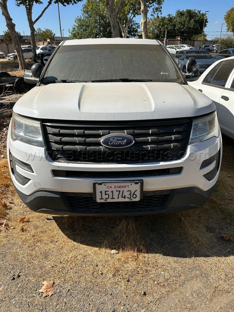 2017 FORD UTILITY — photo 1