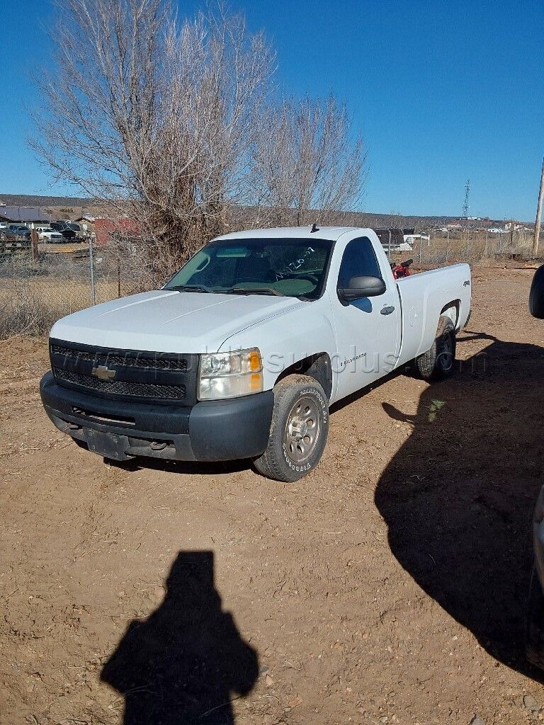 2009 Chevrolet Silverado 1500 4x4 — photo 1