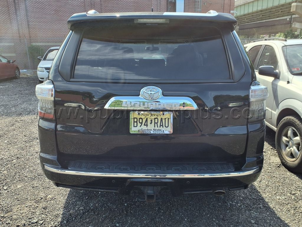 2019 Toyota 4Runner — photo 1