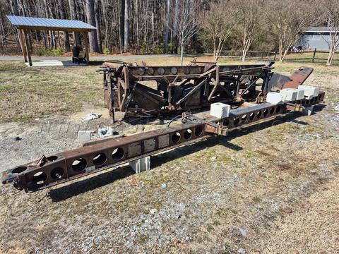 Missile Launch Apparatus and Rail