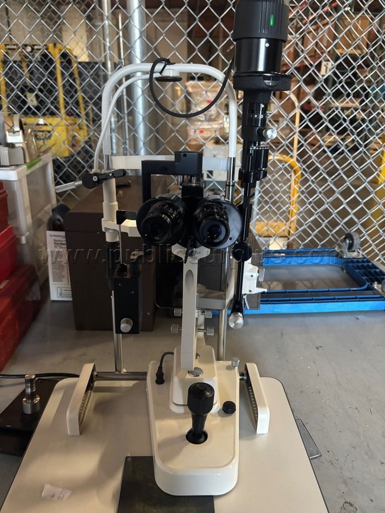 Opthalmic Biomicroscope — photo 1