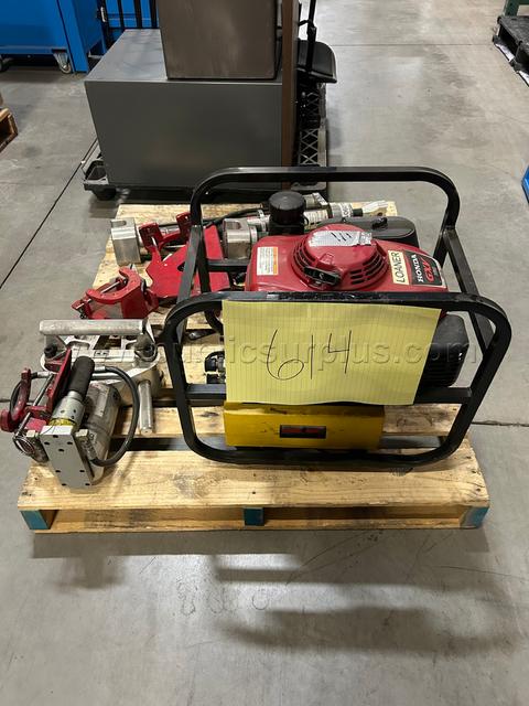 Lot 614 Hydraulic Pump, Spreaders, Ram and adapters