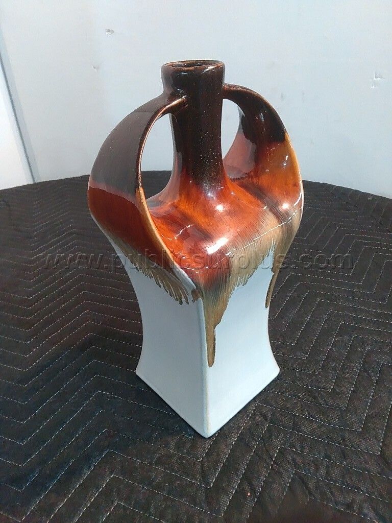 Double Handle Vase — photo 1