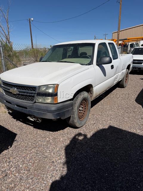 2006 Chevy 1500 4WD 14137