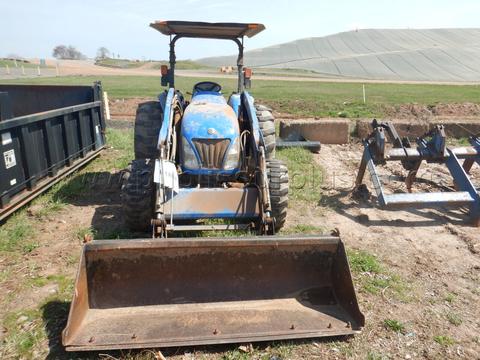 New Holland Boomer 4055 Tractor 4x4* - SEE VIDEO