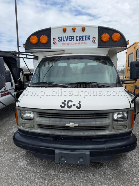 2002 White Acitivity Bus, 14 passenger