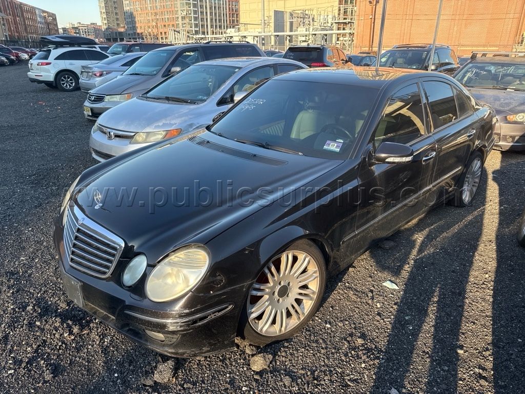 2008 Mercedes Benz E Class — photo 1
