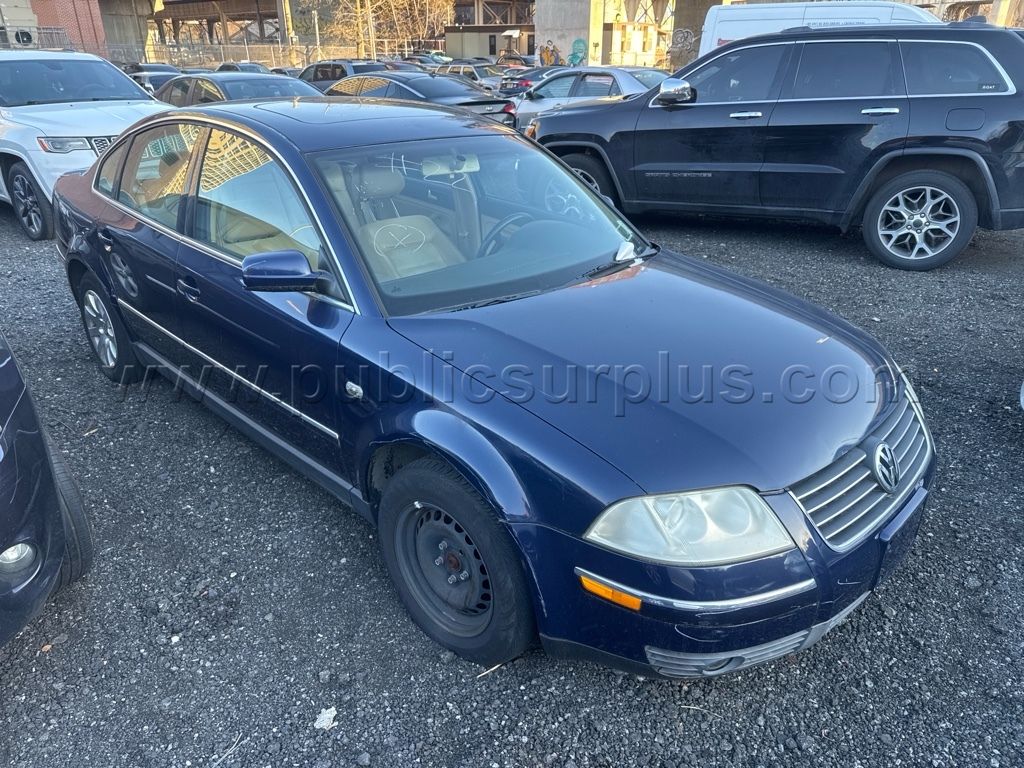 2001 Volkswagen Passat — photo 1
