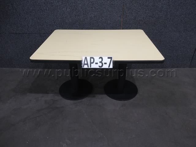 TABLE ~ AP-3-7 — photo 1