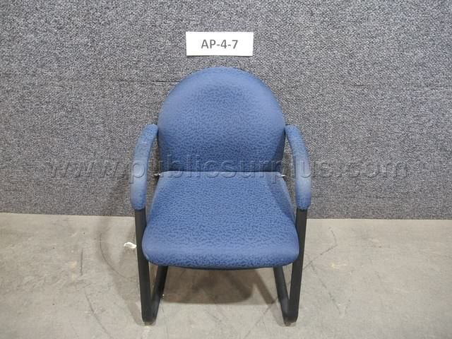 CHAIR ~ AP-4-7 — photo 1