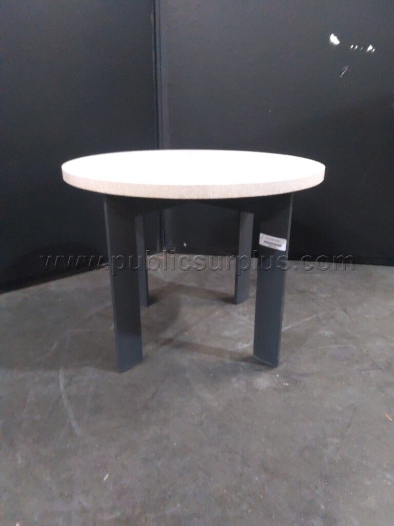 Coffee table - photo 1