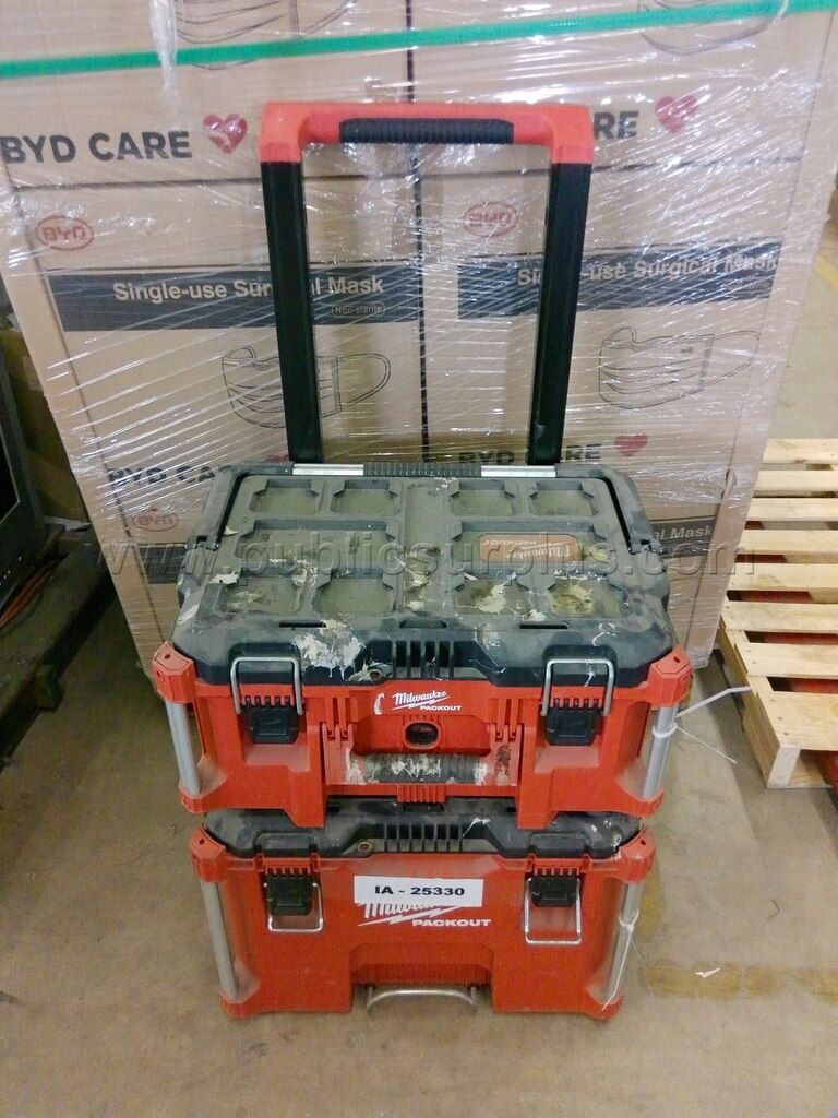Milwaukee Packout Toolbox ~ IA-25330 — photo 1