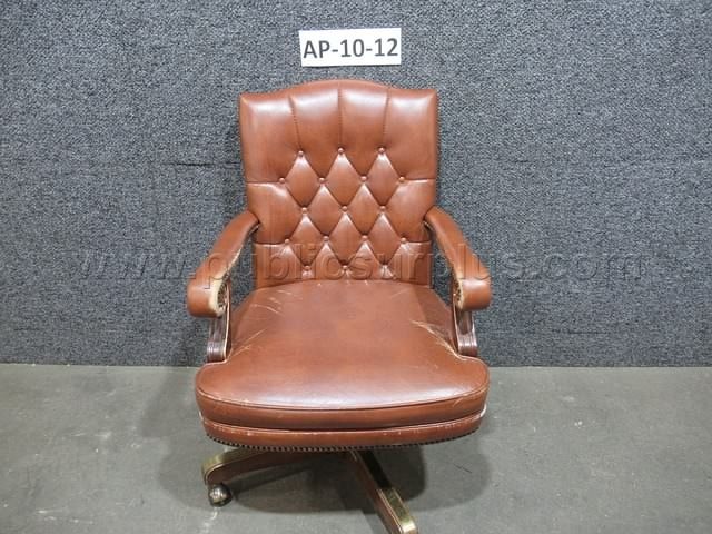 CHAIR ~ AP-10-12 — photo 1