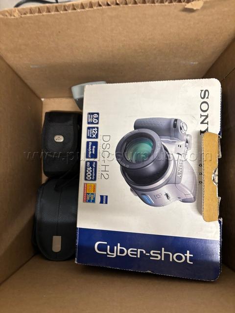 Lot of Cameras (Canon, Sony)