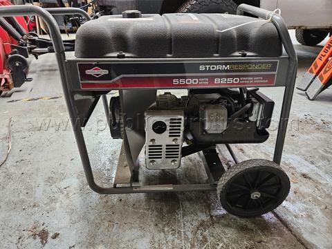 Briggs & Stratton Storm Responder 5500 watt Generator