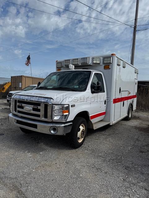 2014 FORD E450 AMBULANCE