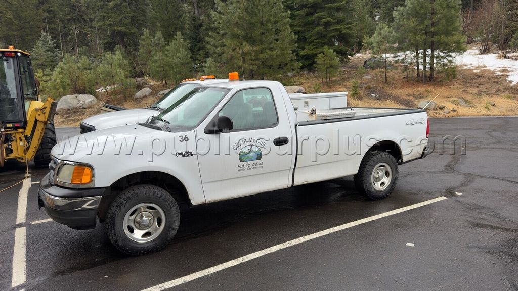 2004 F150 — photo 1