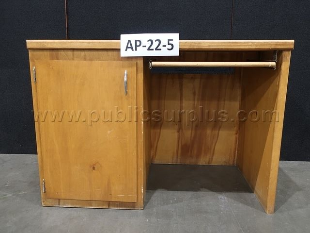 WORKSTATION ~ AP-22-5 — photo 1