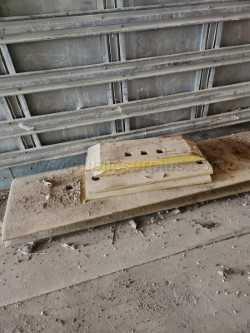 Cat Loader Cutting Edges