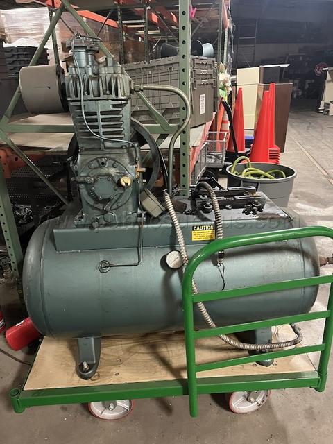 (2) Industrial Air Compressors LOT