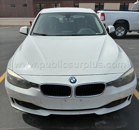 2013 BMW  320 i  Sedan