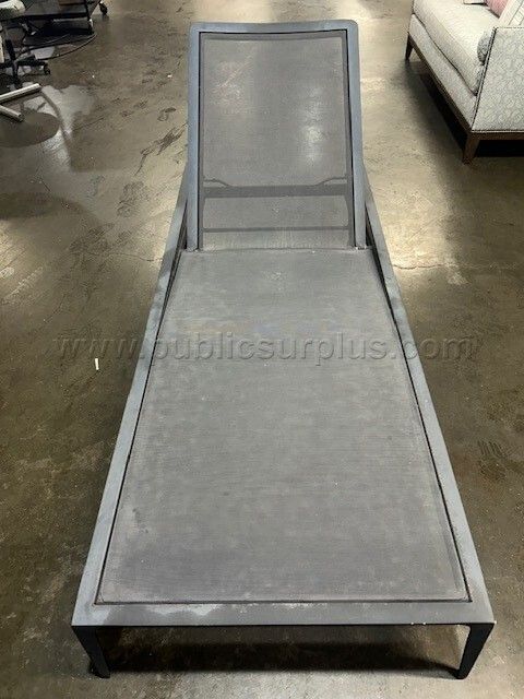 Chaise Lounge chair — photo 1