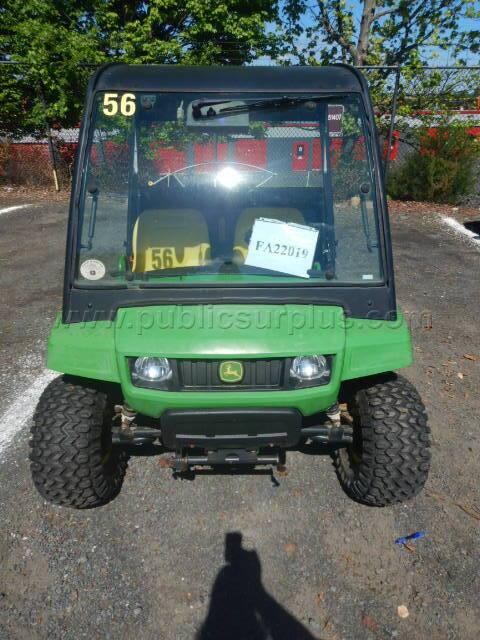 John Deere Gator 4x2 w/Plow