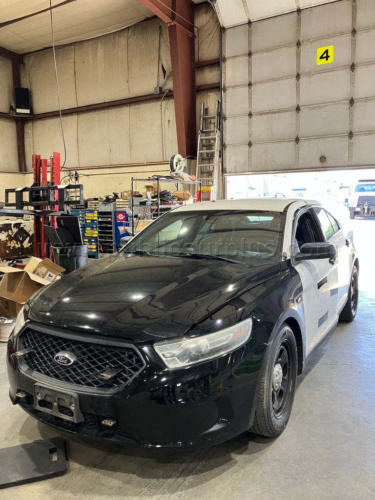 2014 FORD TAURUS POLICE INTERCEPTOR - photo 1