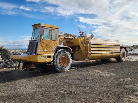 1998 John Deere Water Wagon