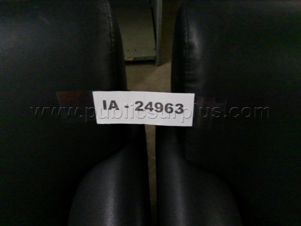 Lounge Chairs ~ IA-24963 — photo 1