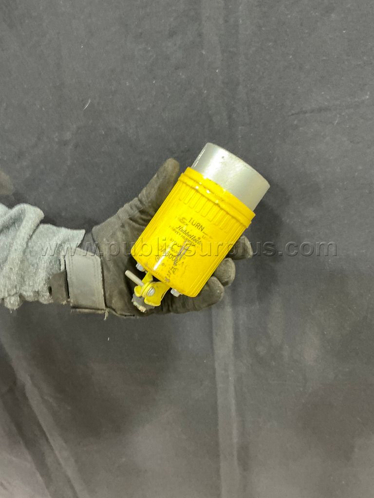 H/LOCK PLUG, 3P4W, 60A 600V — photo 1