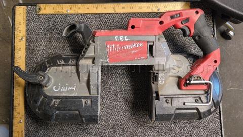 Milwaukee Deep Cut Fuel M18 Cordless/Brushless/Variable Speed Band Saw - K