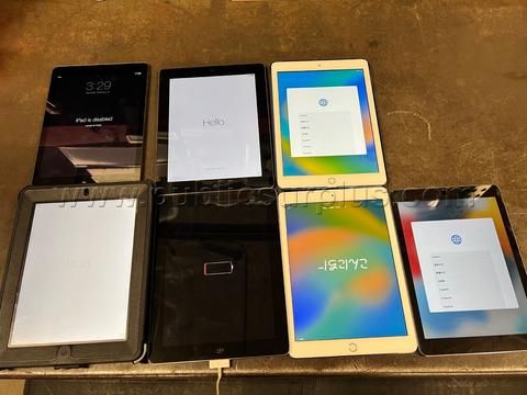 Lot of 8 iPad by Different size and More