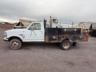 1994 FORD F350 WITH SERVICE BODY — photo 1