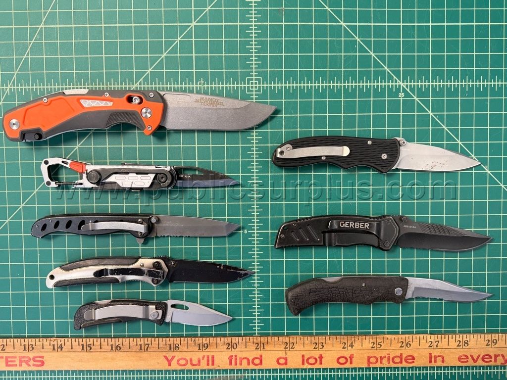 Assortment of Gerber Knives - QTY 8 - Shipping $12.00 — photo 1