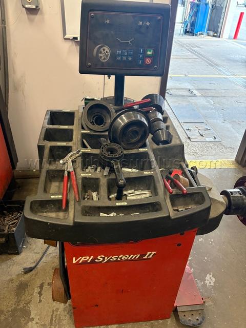 VPI SYSTEM II COMPUTER WHEEL BALANCER