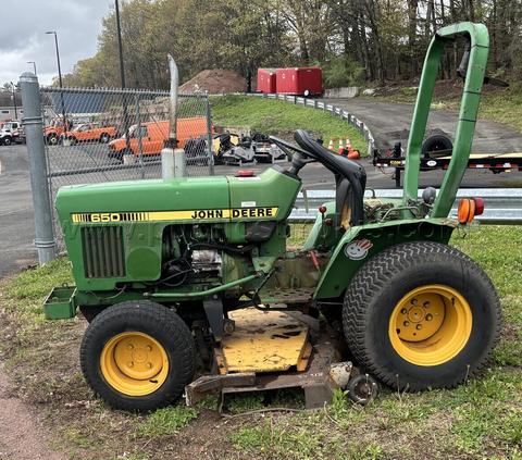Mower - John Deere - 650