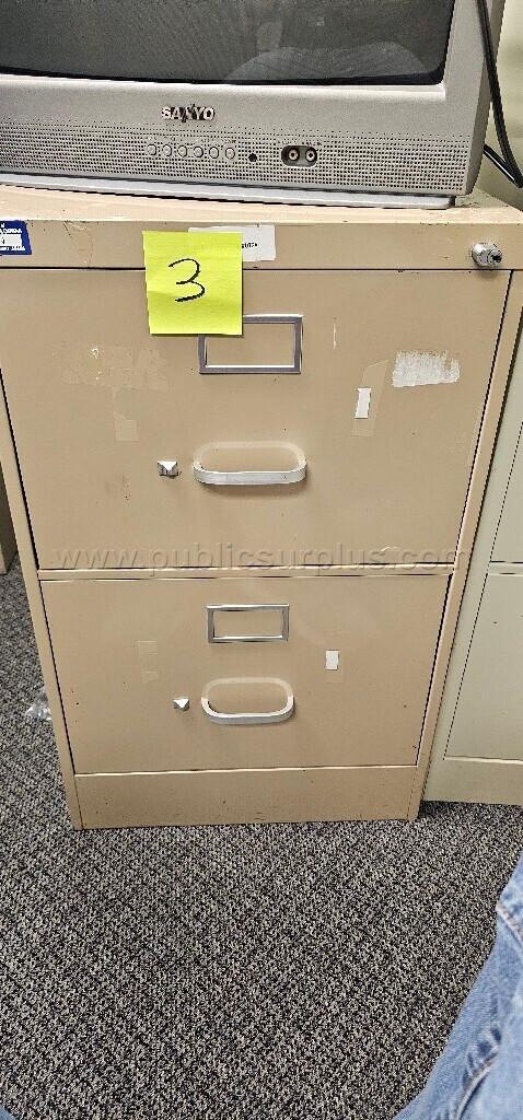 2 drawer beige file cabinet (3)
