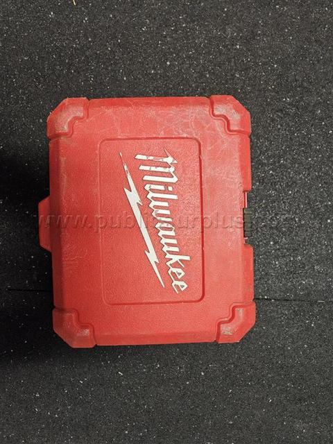MILWAUKEE HOLE SAW KIT